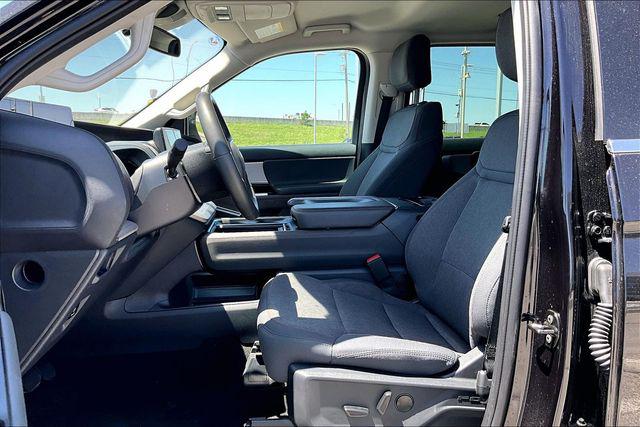 2025 Ford Expedition Active MAX