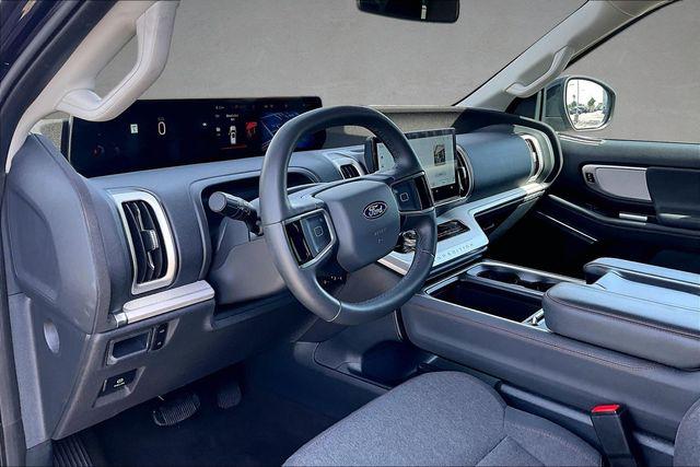 2025 Ford Expedition Active MAX
