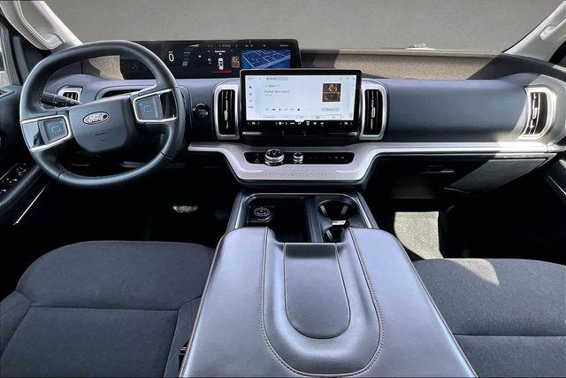2025 Ford Expedition Active MAX