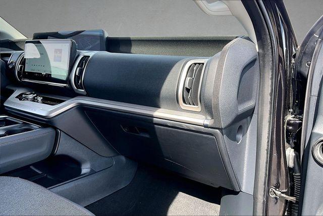 2025 Ford Expedition Active MAX