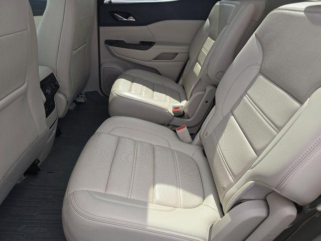 2021 GMC Acadia AWD Denali