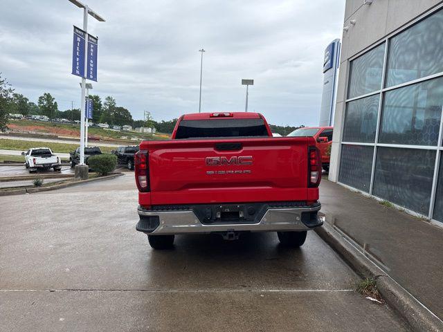 2024 GMC Sierra 1500 4WD Regular Cab Standard Box Pro
