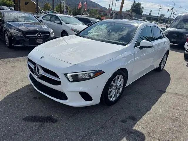 2021 Mercedes-Benz A 220 A 220