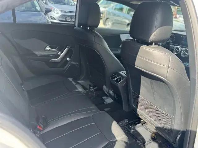 2021 Mercedes-Benz A 220 A 220