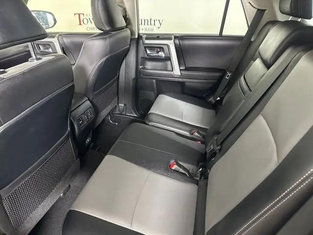 2022 Toyota 4Runner SR5 Premium