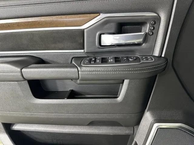 2024 Ram 3500 Laramie Mega Cab 4x4 6'4" Box