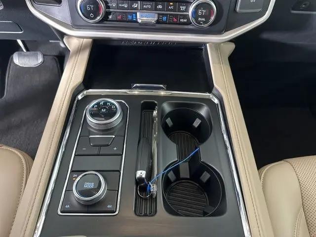 2024 Ford Expedition XLT MAX