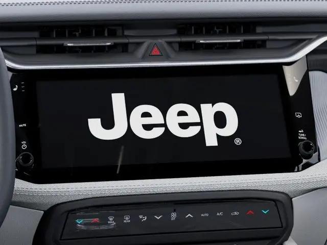 2026 Jeep Cherokee Laredo 4x4