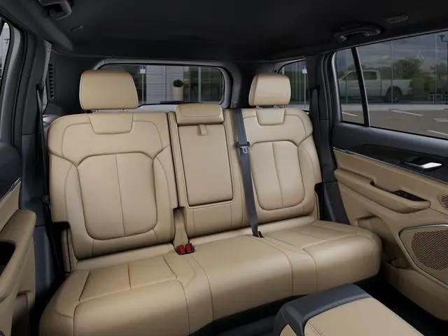 2026 Jeep Grand Cherokee Limited 4x2