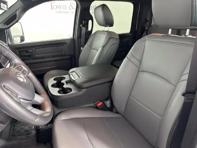 2026 Ram 3500 Tradesman/Big Horn