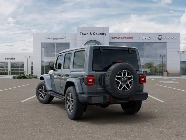 2026 Jeep Wrangler 4-Door Sahara 4x4