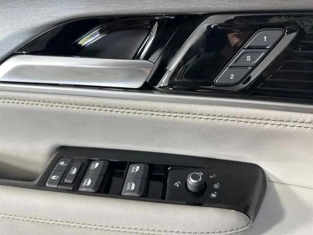 2025 Jeep Wagoneer Series II Limited 4x4