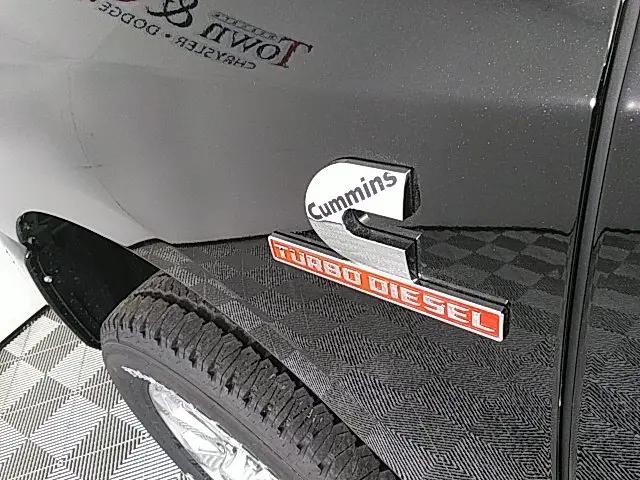 2023 Ram 2500 Laramie Crew Cab 4x4 64 Box