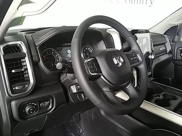 2023 Ram 2500 Laramie Crew Cab 4x4 64 Box