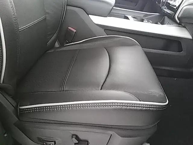 2023 Ram 2500 Laramie Crew Cab 4x4 64 Box