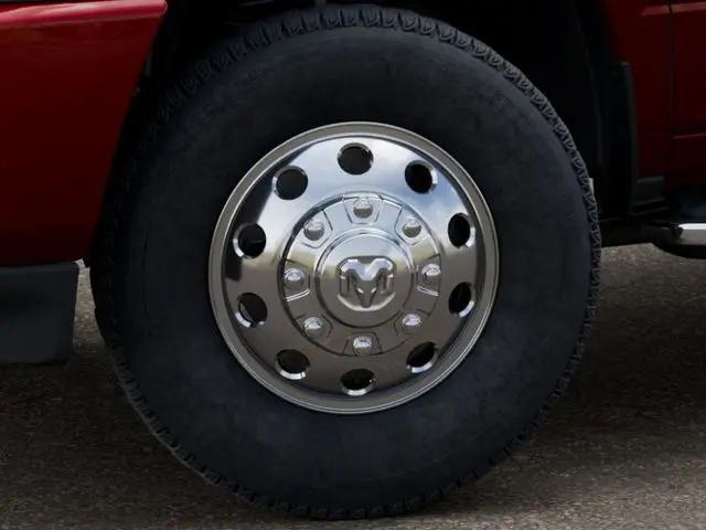 2026 Ram 3500 Laramie Crew Cab 4x4 8' Box