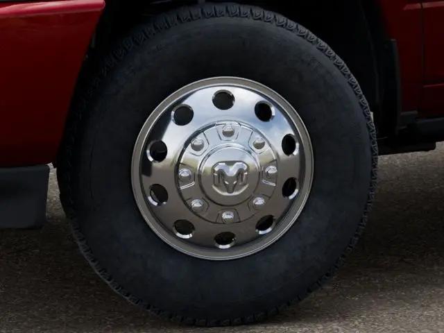 2026 Ram 3500 Laramie Crew Cab 4x4 8' Box