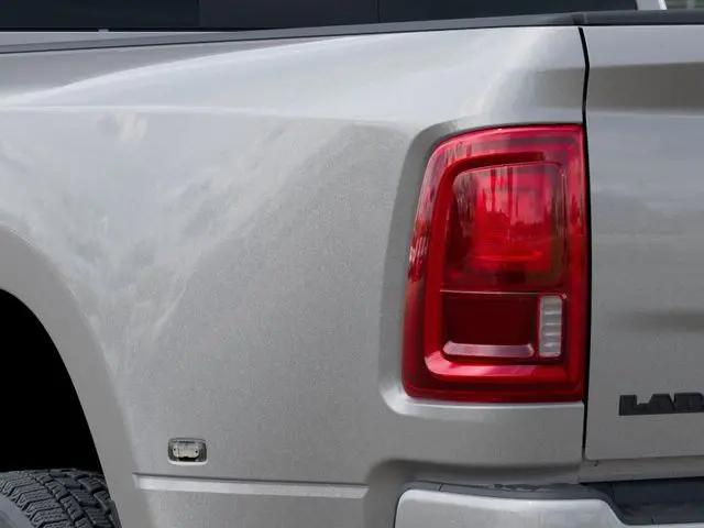 2026 Ram 3500 Laramie Crew Cab 4x4 8' Box