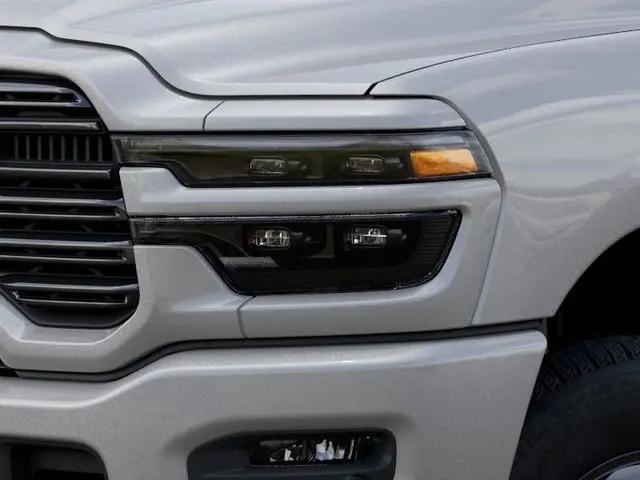 2026 Ram 3500 Laramie Crew Cab 4x4 8' Box