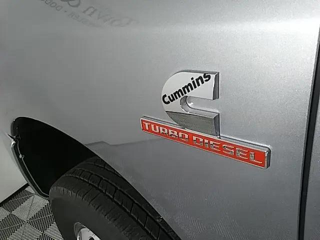 2023 Ram 3500 Laramie Crew Cab 4x4 8' Box