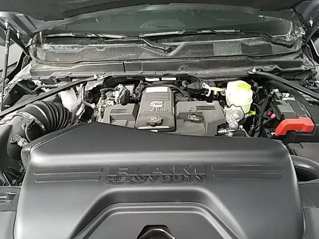 2023 Ram 3500 Laramie Crew Cab 4x4 8' Box