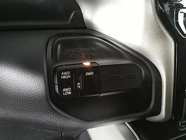 2023 Ram 3500 Laramie Crew Cab 4x4 8' Box