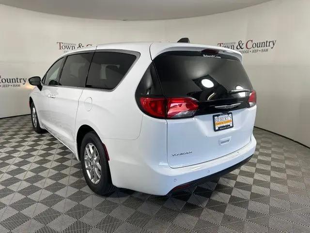2026 Chrysler Voyager LX