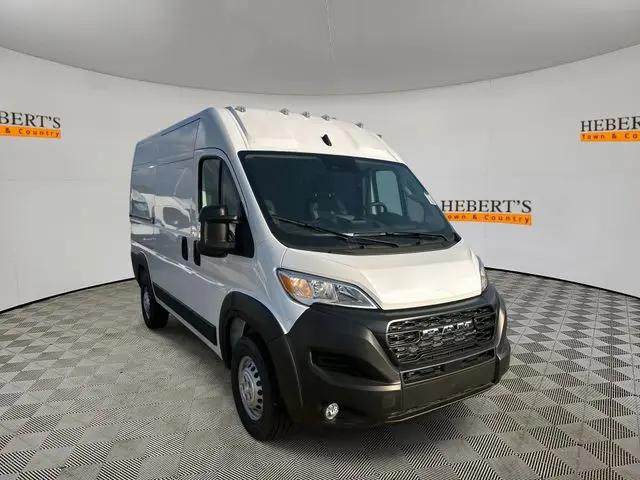 2026 Ram ProMaster Cargo Van Tradesman High Roof 136" WB w/Pass Seat
