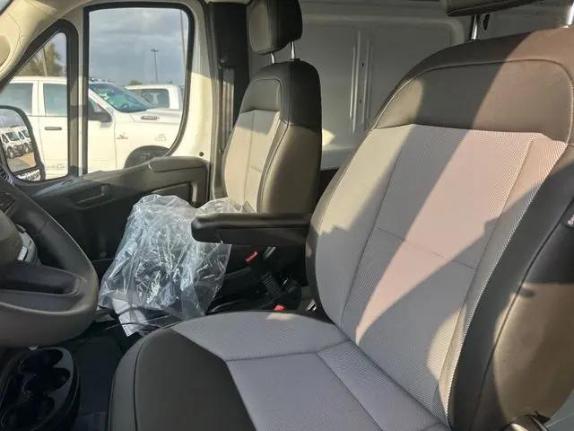 2026 Ram ProMaster Cargo Van Tradesman High Roof 136" WB w/Pass Seat