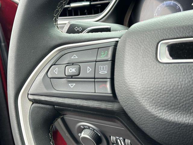 2024 Jeep Grand Cherokee L Laredo 4x4