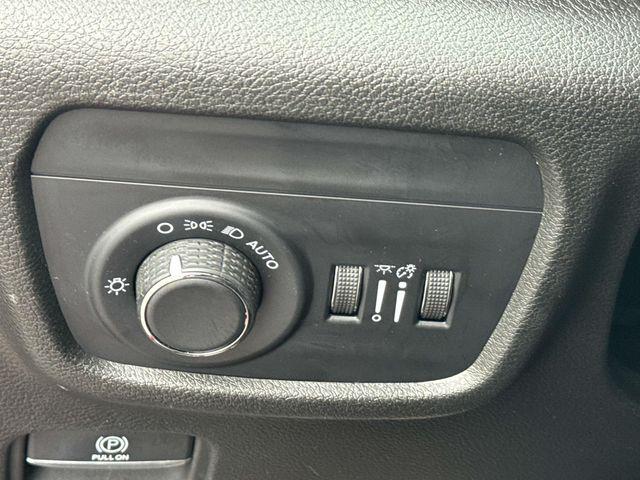 2024 Jeep Grand Cherokee L Laredo 4x4