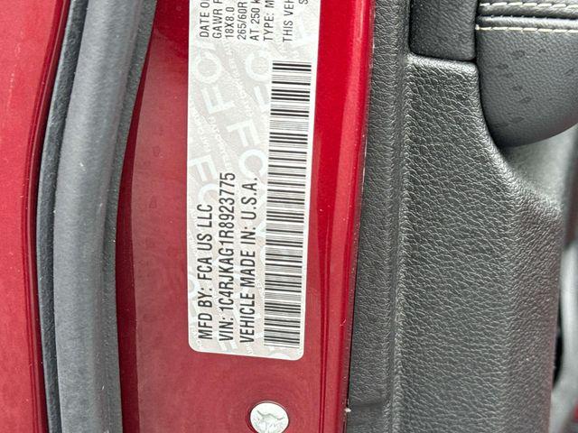 2024 Jeep Grand Cherokee L Laredo 4x4
