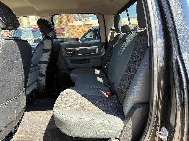 2017 Ram 1500 Big Horn Crew Cab 4x4 6'4" Box
