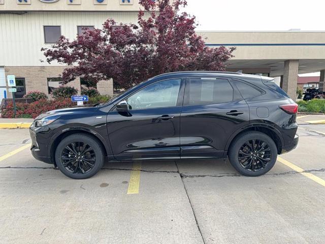 2023 Ford Escape ST-Line Elite
