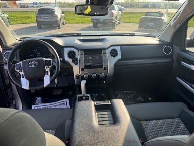 2018 Toyota Tundra SR5 5.7L V8