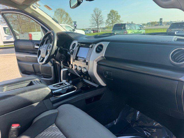 2018 Toyota Tundra SR5 5.7L V8