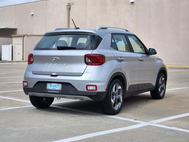2025 Hyundai Venue SEL