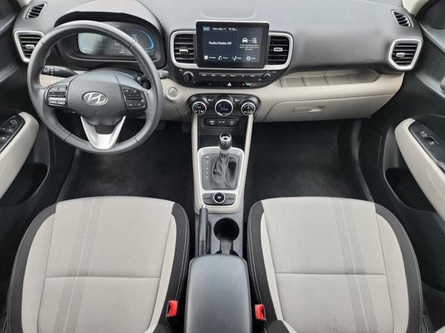2025 Hyundai Venue SEL