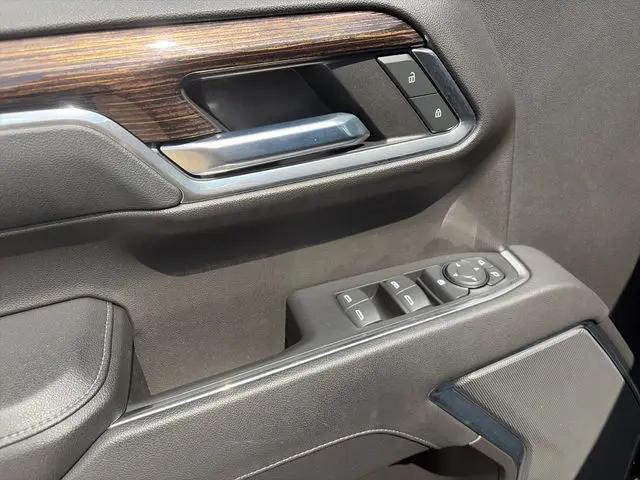 2023 GMC Sierra 1500 4WD Crew Cab Short Box Elevation with 3VL