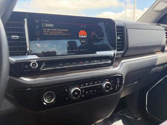 2023 GMC Sierra 1500 4WD Crew Cab Short Box Elevation with 3VL