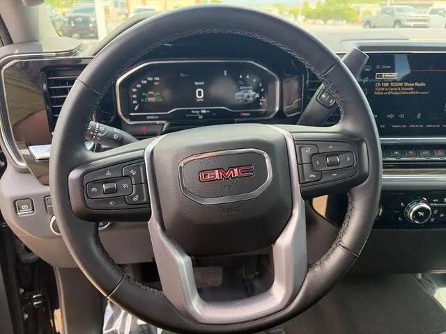 2023 GMC Sierra 1500 4WD Crew Cab Short Box Elevation with 3VL