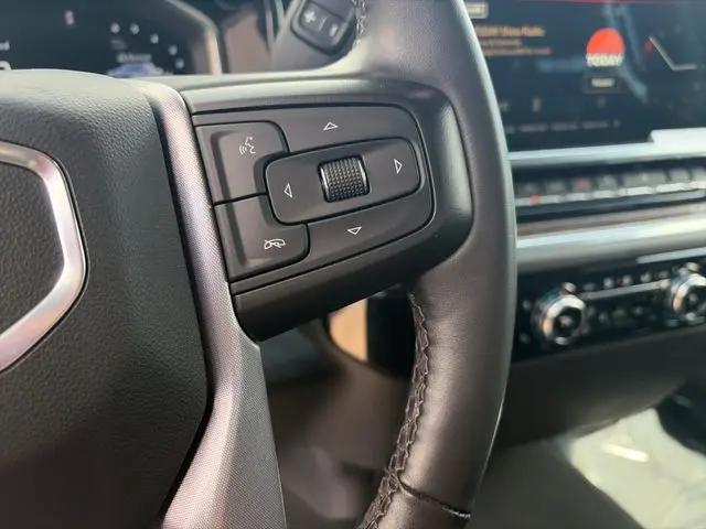 2023 GMC Sierra 1500 4WD Crew Cab Short Box Elevation with 3VL