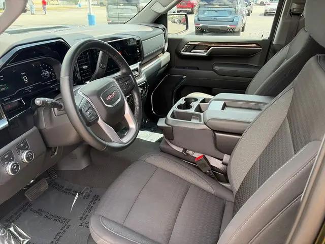 2023 GMC Sierra 1500 4WD Crew Cab Short Box Elevation with 3VL