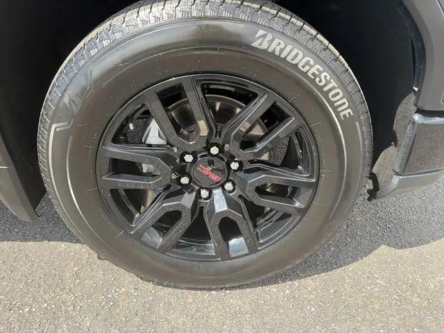 2023 GMC Sierra 1500 4WD Crew Cab Short Box Elevation with 3VL