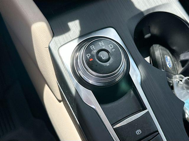 2021 Ford Escape SE Hybrid