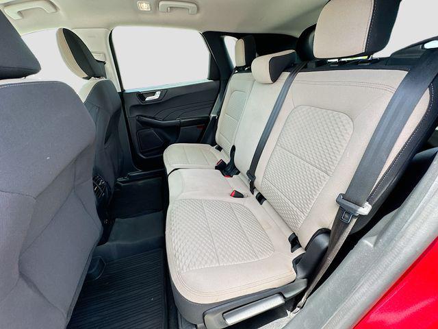 2021 Ford Escape SE Hybrid