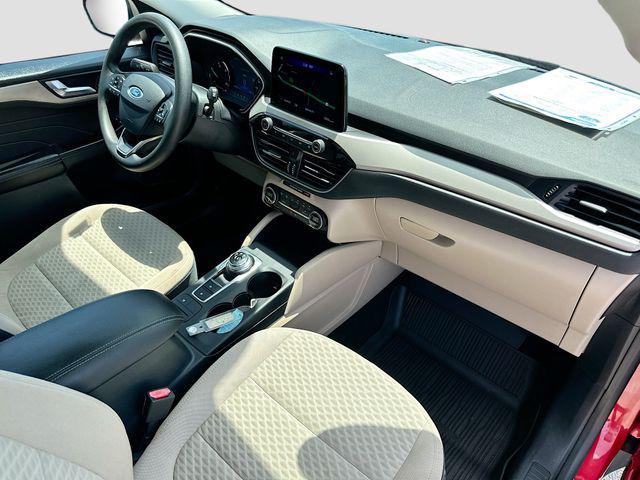 2021 Ford Escape SE Hybrid