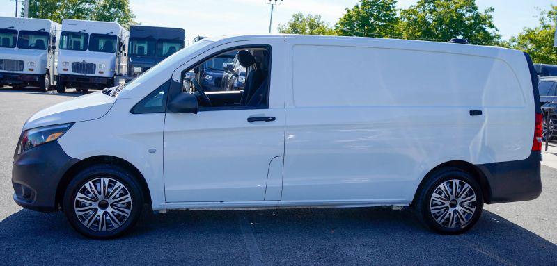 2019 Mercedes-Benz Metris Base