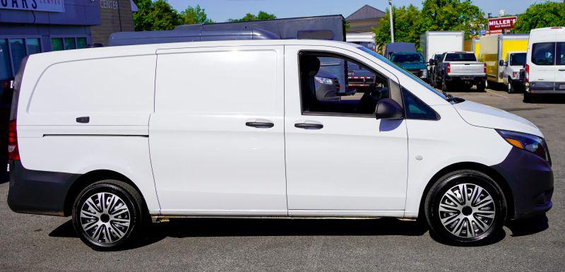 2019 Mercedes-Benz Metris Base