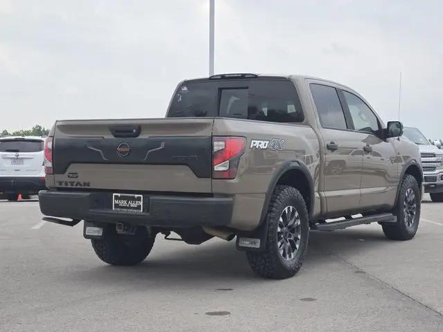 2021 Nissan Titan Crew Cab PRO-4X 4x4